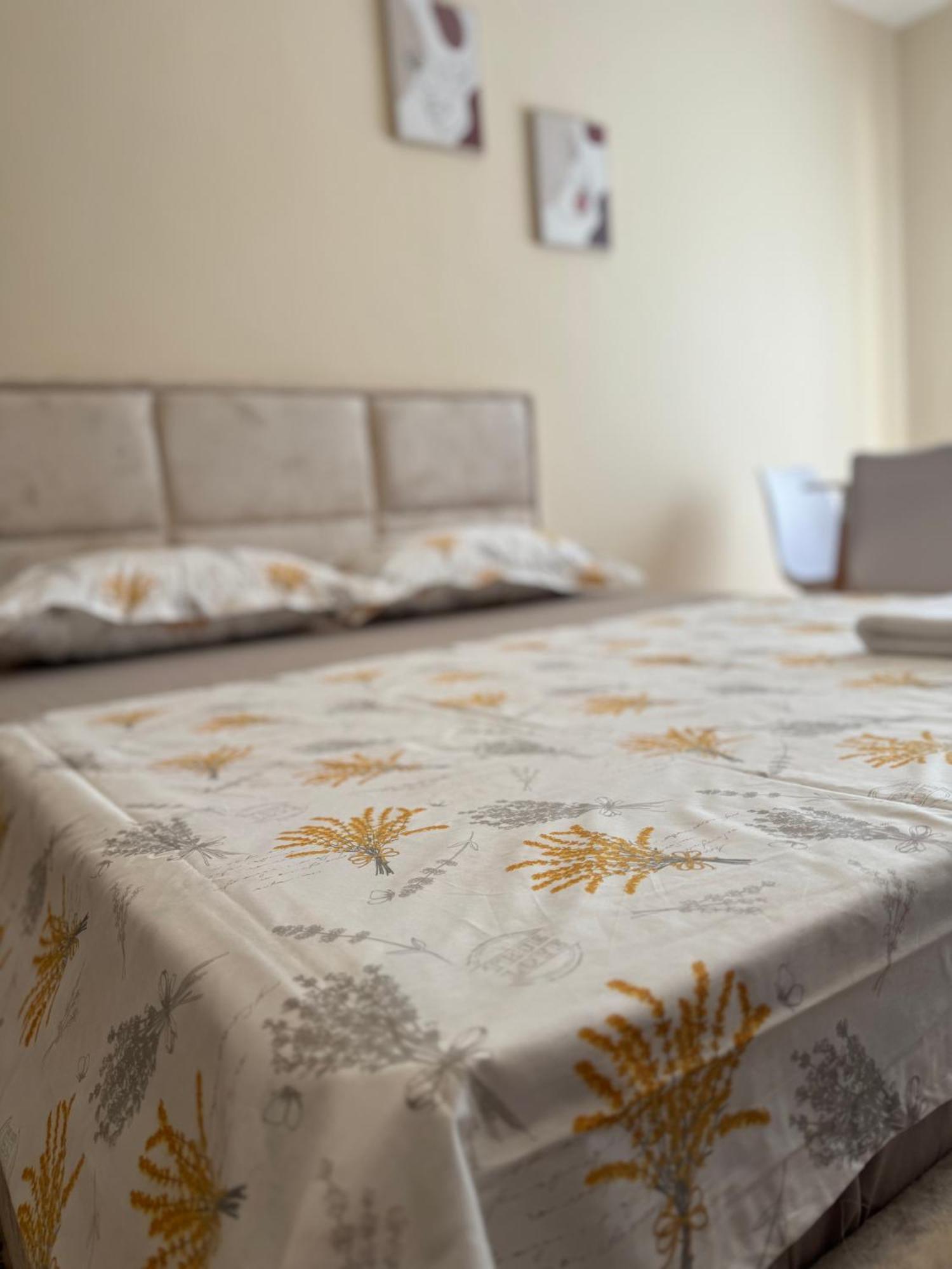 Sea & Gardenview Apartments Durres Luaran gambar