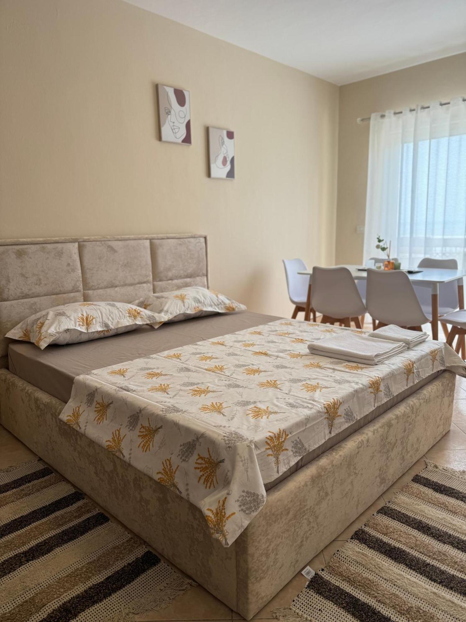 Sea & Gardenview Apartments Durres Luaran gambar