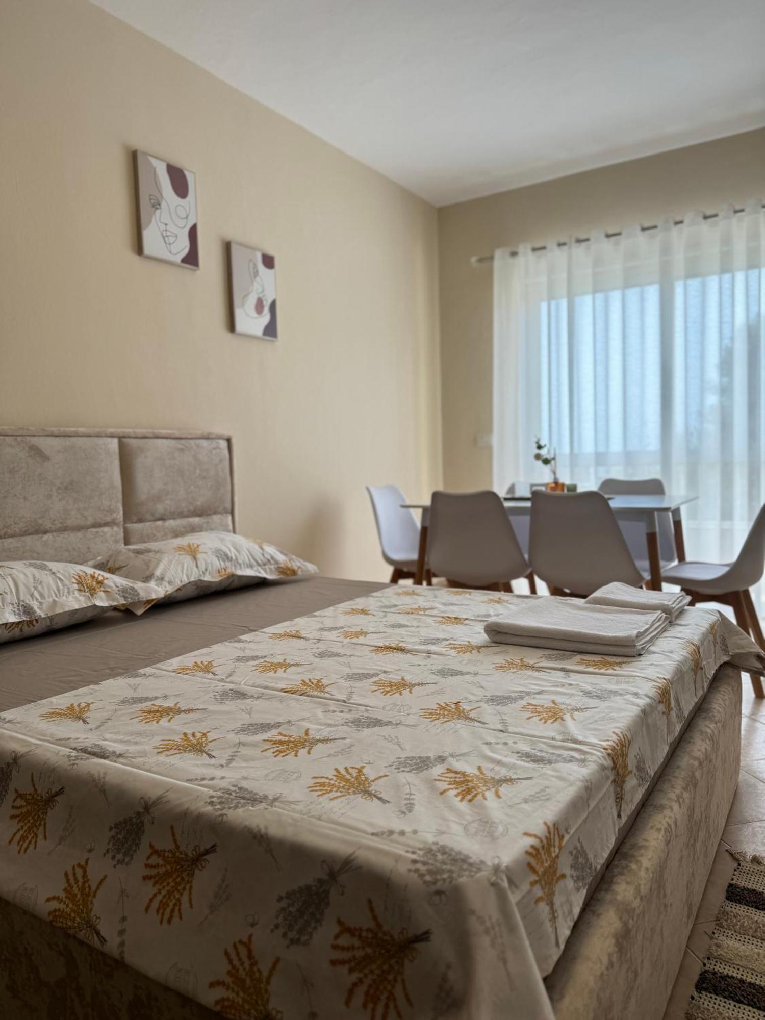 Sea & Gardenview Apartments Durres Luaran gambar